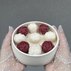 Świeca Piwonie w Porcelanowej Mise