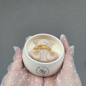 Świeca Miś w Porcelanowej Mise
